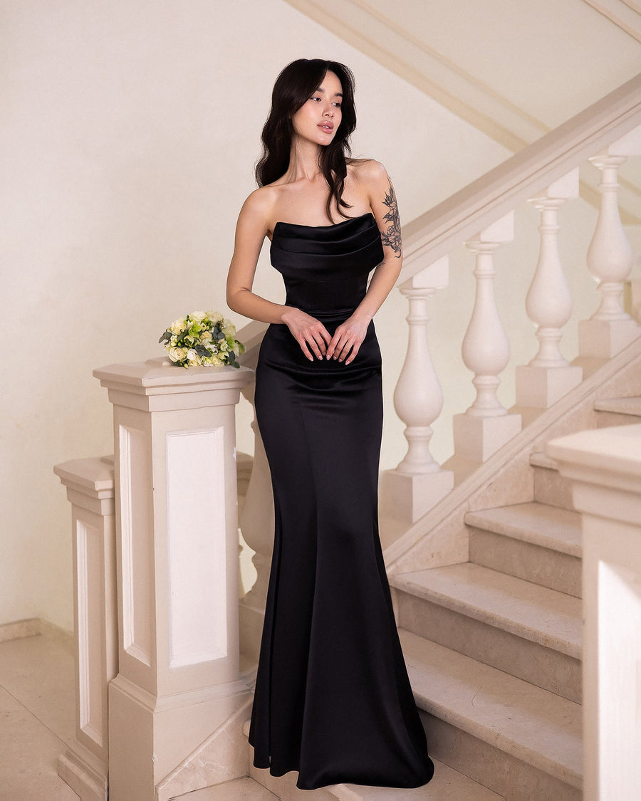 Seravia Dress