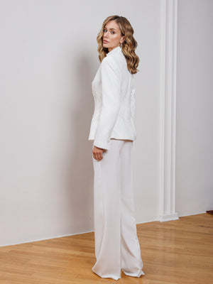 Arvelis Suit