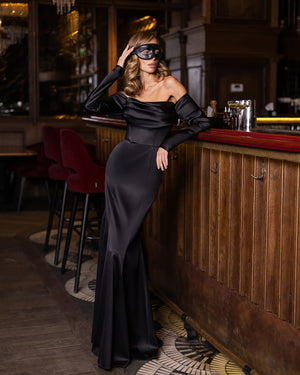 Luneria Gown