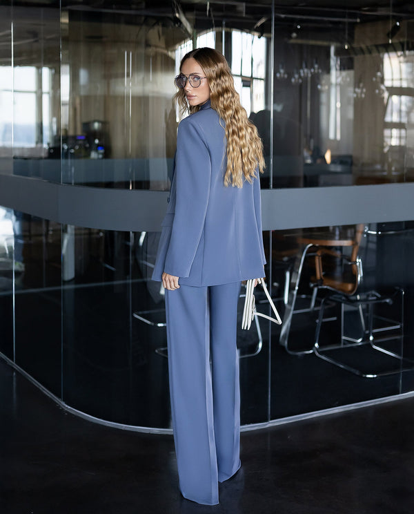 Carvella Suit