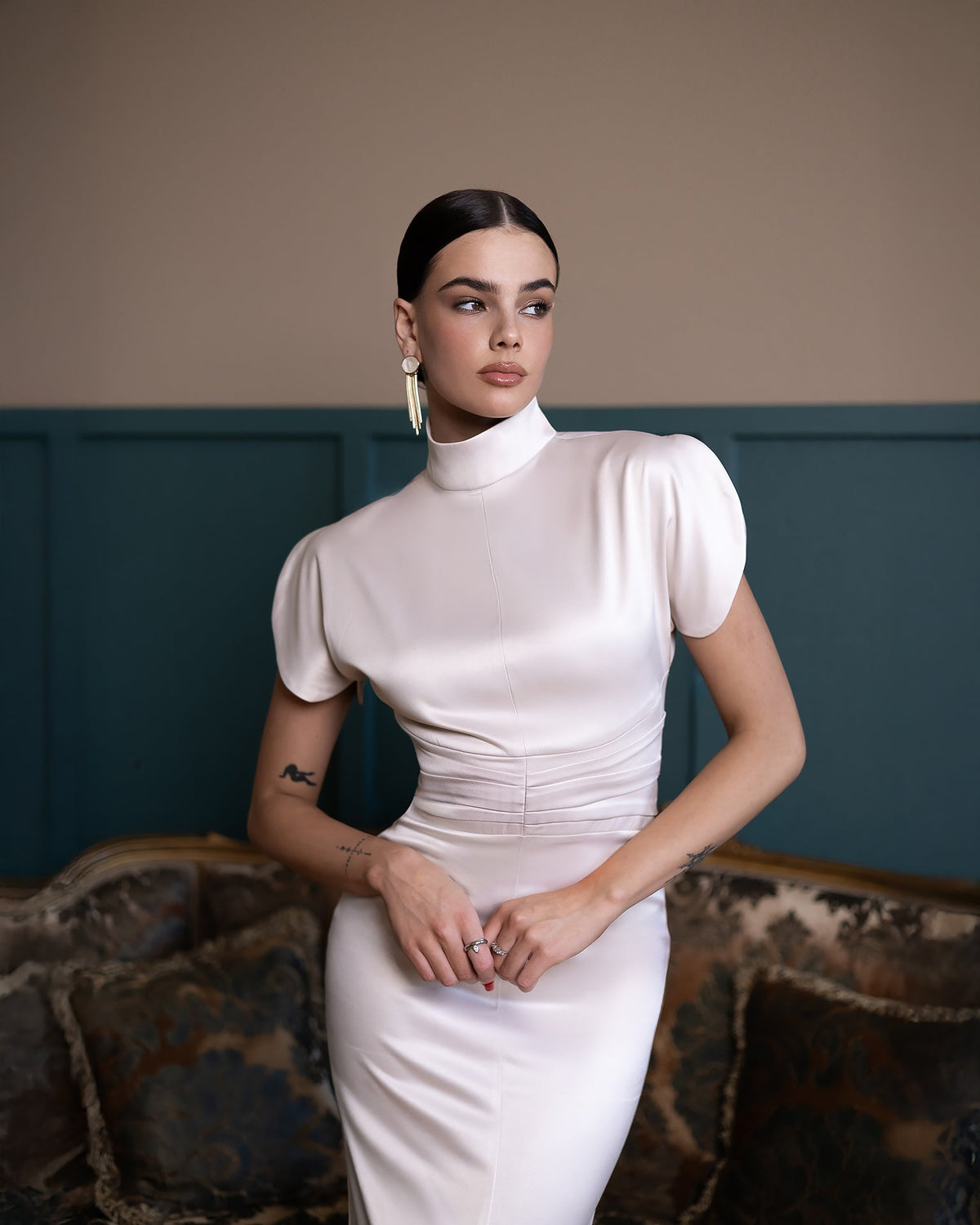 Elysia High-Neck Gown, Bej, fotoğraf 3