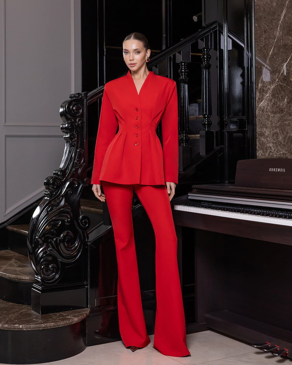 Averin Suit