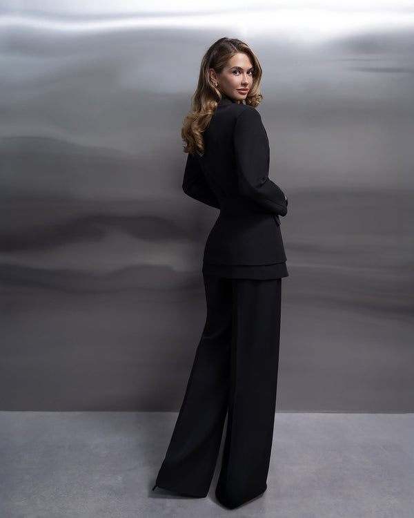 Marquelle Suit