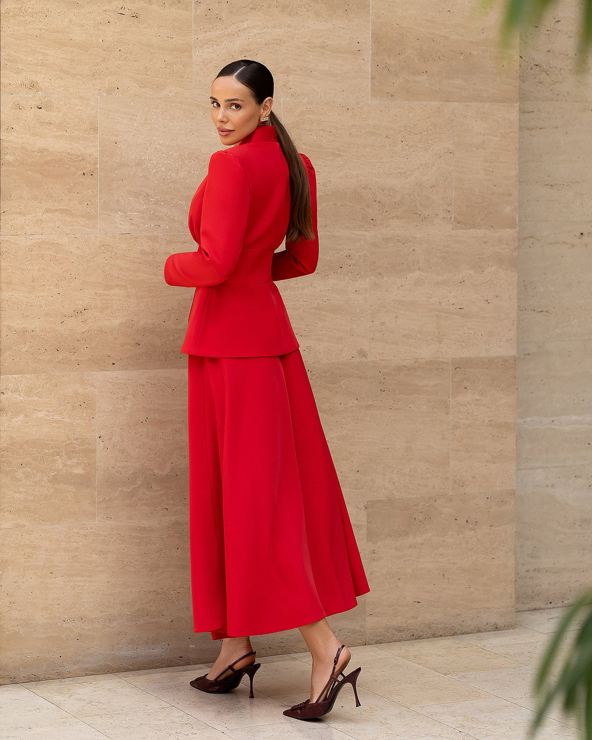 Anselia Suit, Kırmızı, fotoğraf 2