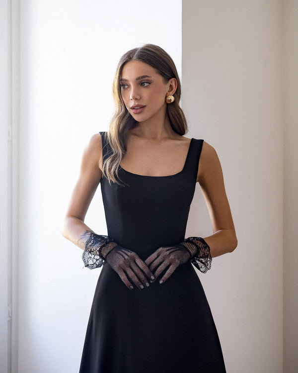 Esmiora Dress