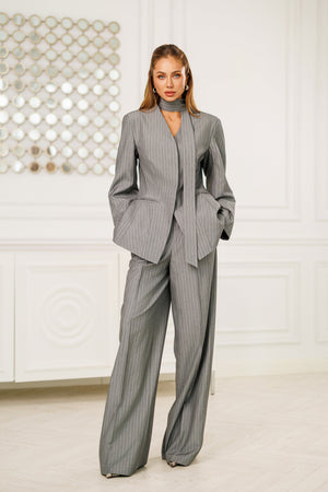 Averelle Suit