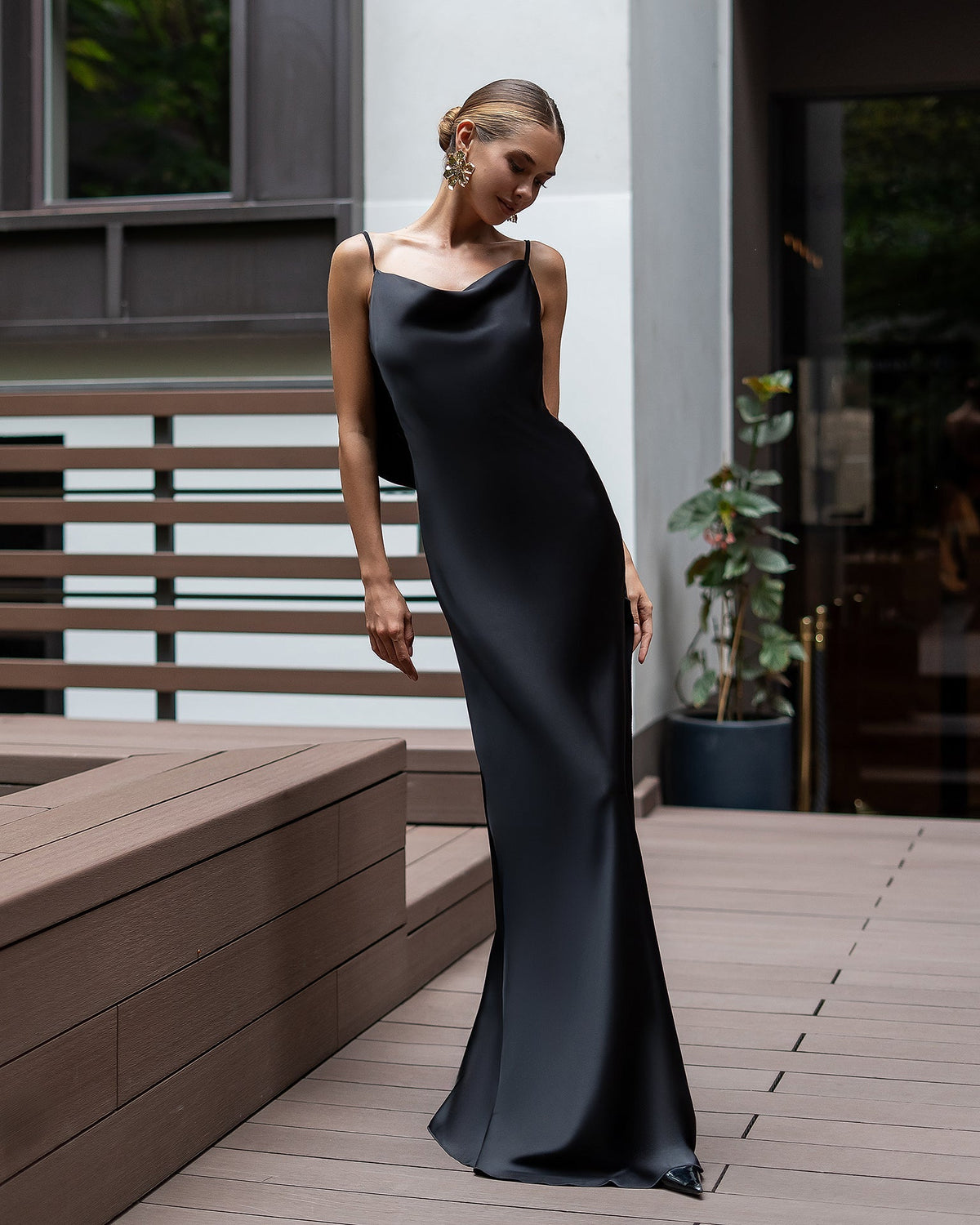 Lumina Cascade Gown, Siyah, fotoğraf 1