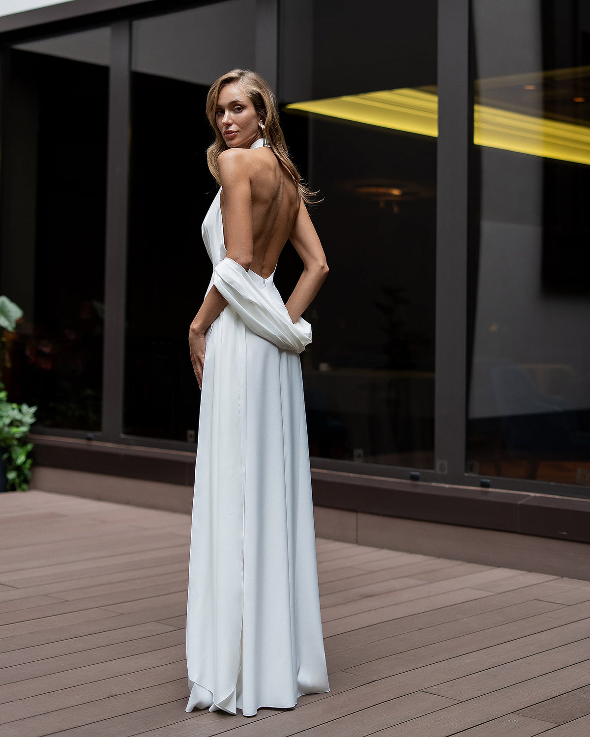 Odile Gown, Beyaz, fotoğraf 2
