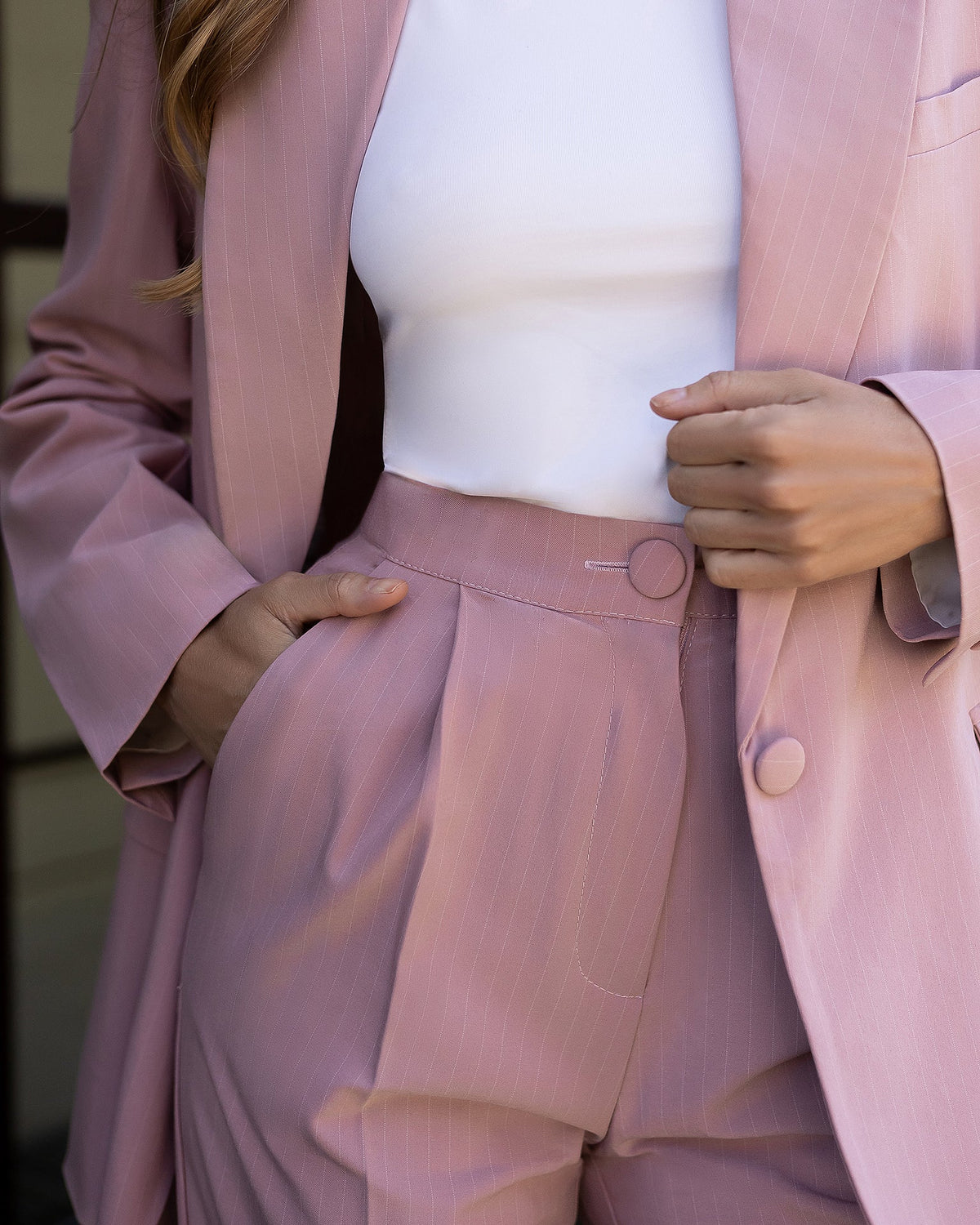 Opulence Two-Piece Suit, Pudra Çizgili, fotoğraf 3