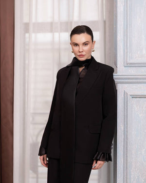 Opulence Blazer — Ellitáne, siyah kombin