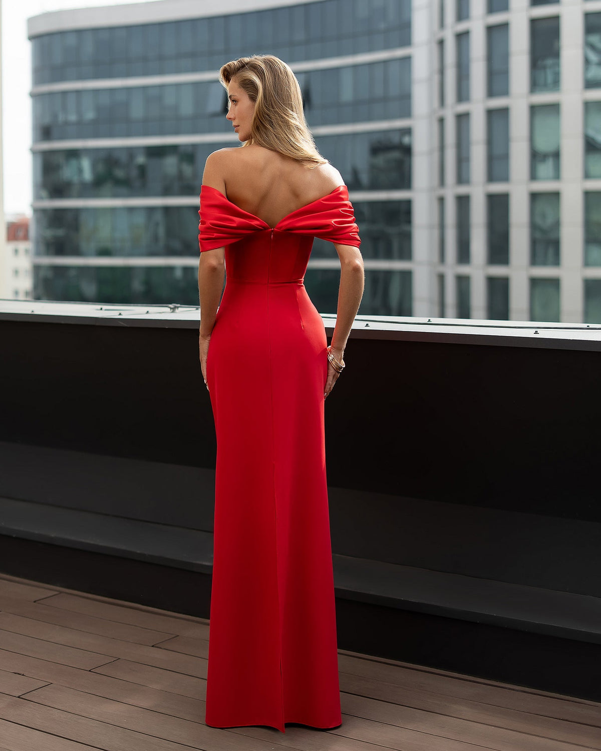 Vivienne Gown, Kırmızı, fotoğraf 2